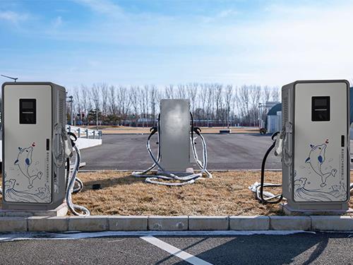 新能源電動(dòng)車充電樁冬季充電注意事項(xiàng)：避免這些誤區(qū)